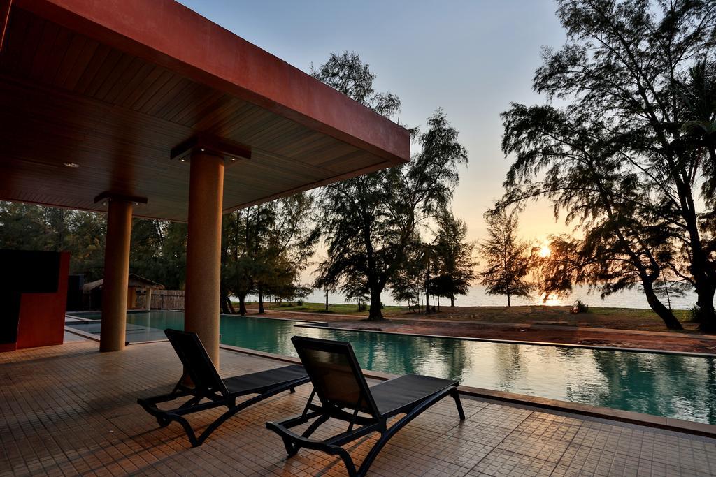 Coriacea Beachfront Boutique Phuket Resort - Sha Plus Mai Khao Dış mekan fotoğraf