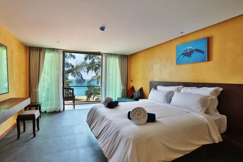 Coriacea Beachfront Boutique Phuket Resort - Sha Plus Mai Khao Dış mekan fotoğraf