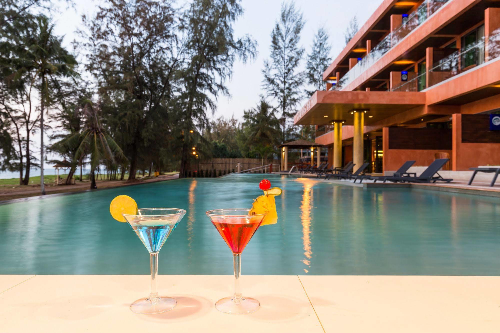 Coriacea Beachfront Boutique Phuket Resort - Sha Plus Mai Khao Dış mekan fotoğraf